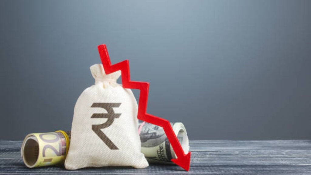 Rupee Falls to an All-Time Low of 86 against USD: Explained