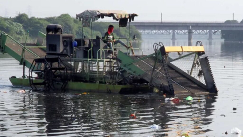 Yamuna Cleaning Begins After Delhi Elections